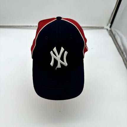 Vintage New York Yankees 3930 Twins Hat Cap Navy Blue Red MLB Rare New Era