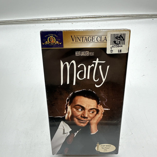 Marty VHS Ernest Borgnine Betsy Blair 1954 - Brand New