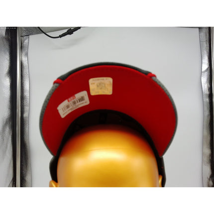 Tampa Bay Buccaneers NFL New Era Grayed-Out Neo 39THIRTY Flex Hat - Gray