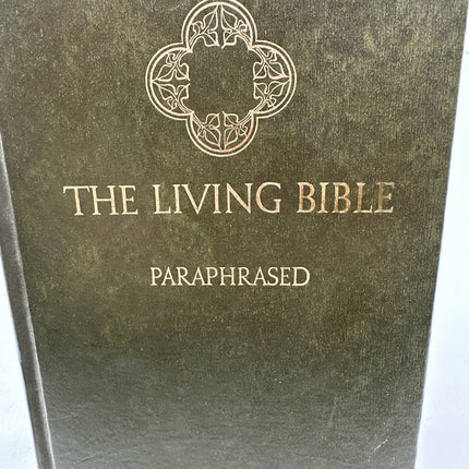 The Living Bible Paraphrased Tyndale House Green Padded Hardcover 1971 Vintage