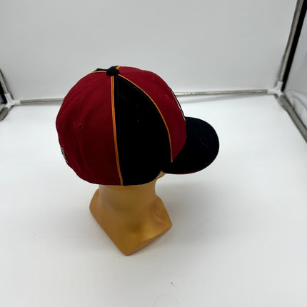 Vintage Reebok Buccaneers hat cap fitted 7 1/8 red and black NFL