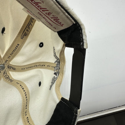 Vintage Oakland Raiders NFL Mitchell & Ness Adjustable Snapback Cap Hat