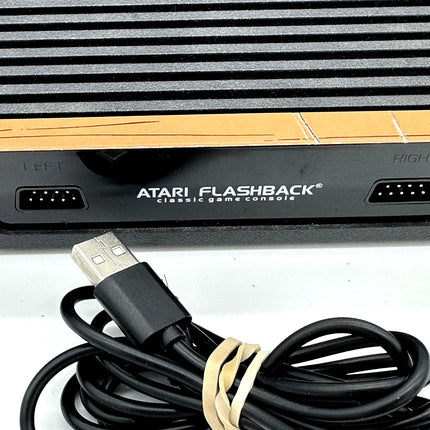 Atari Flashback 9 Deluxe AR3230 W/ Two JoySticks And Cables, works tested