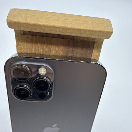 Apple iPhone 14 Pro Max 256GB Space Gray (for parts or repair) Won’t Turn On