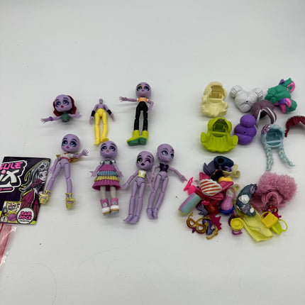 Lot Capsule Chix Surprise fashion dolls with outfits hair shoes etc etc