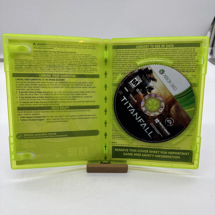 Titanfall (Xbox 360) Case & Disc TESTED