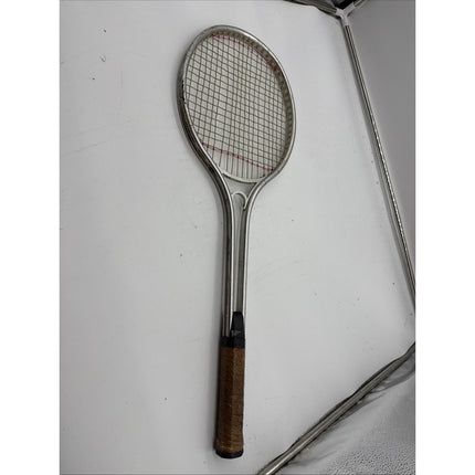 VINTAGE RAWLINGS "JOHN NEWCOMBE COURT KING" Ta90 TENNIS RACQUET ANTIQUE 4 1/2 Sp