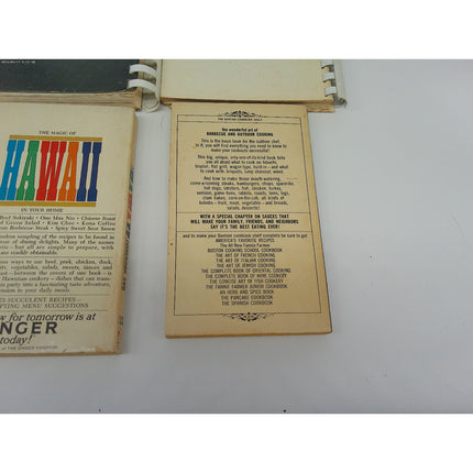 Lot of 4 Vintage 1950s-1960s Advertising Recipe Pamphlets / Cookbooks singer