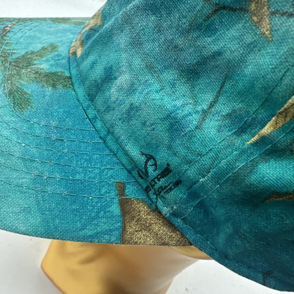 REALTREE WOMEN'S COLORS CAMO HAT XTRA TEAL PATTERN. EXCELLENT CONDITION.