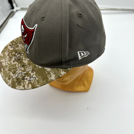 Signed Buccaneers Hat New ERA NFL 59FIFTY Fitted 7 1/4 Players 90, 91, 27 Signed