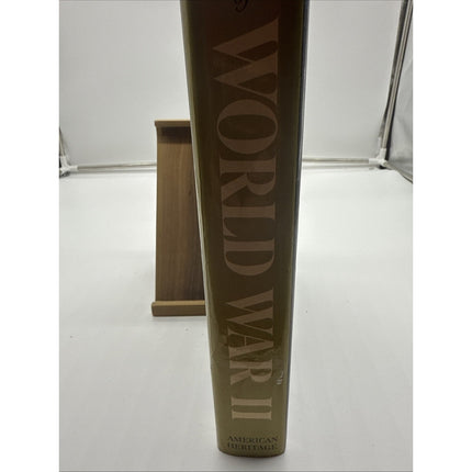 The American Heritage Picture History Of World War 2 [HCVR] (1966)