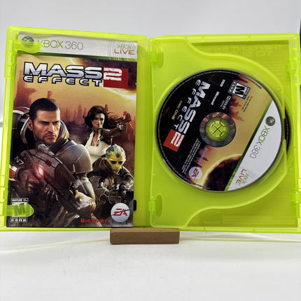 Mass Effect 2 (Microsoft Xbox 360, 2010) Complete w/ Manual - Tested Working