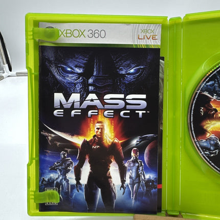 Mass Effect (Microsoft Xbox 360, 2007) w/ Manual Complete | CIB | Tested