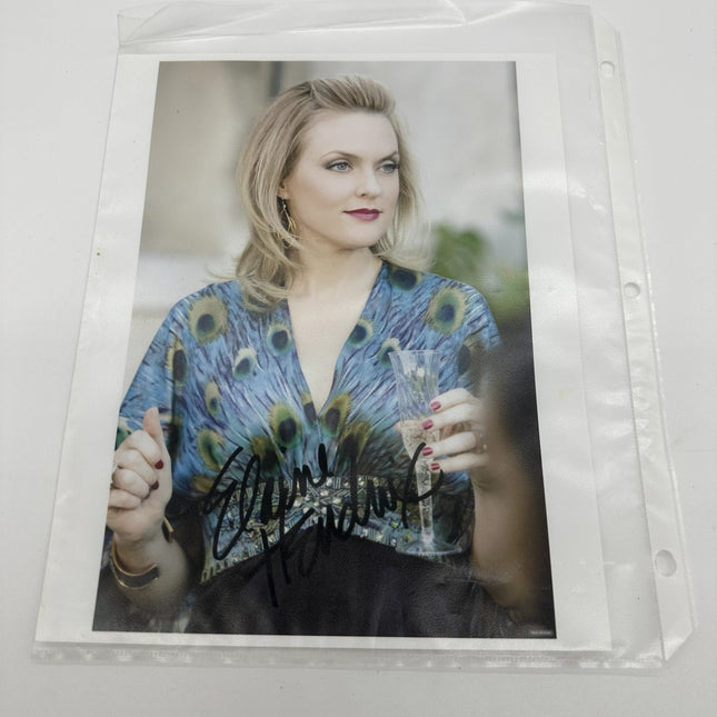 Elaine Hendrix hendrix signed picture (lady from parent trap and get smart)