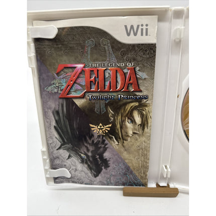 Legend of Zelda Twilight Princess (Nintendo Wii) CIB Complete First Print