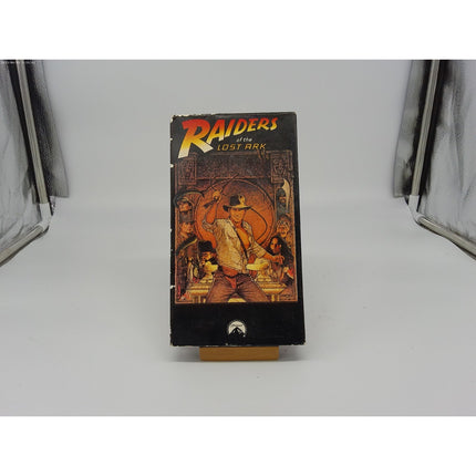 Raiders of the Lost Ark (VHS, 1989) Sticker sealed Paramount shrink wrap gone