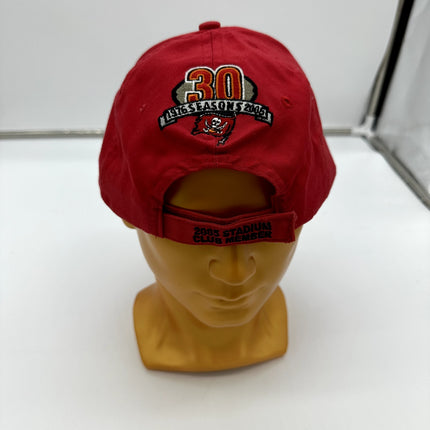 Vintage Tampa Bay Buccaneers Hat Cap Black Red 2005 Stadium Club NFL Football