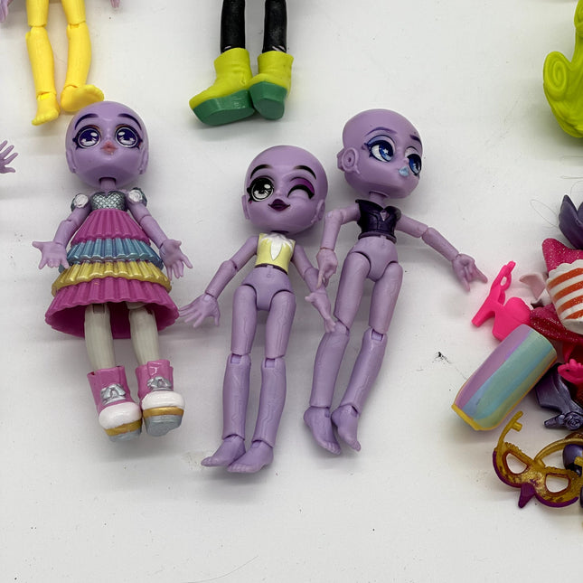 Lot Capsule Chix Surprise fashion dolls with outfits hair shoes etc etc