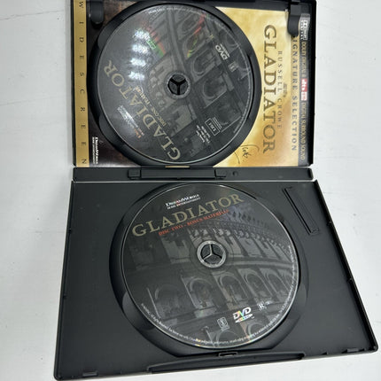 Gladiator with Russel Crowe DVD Complete, Possible Ridley Scott Signature