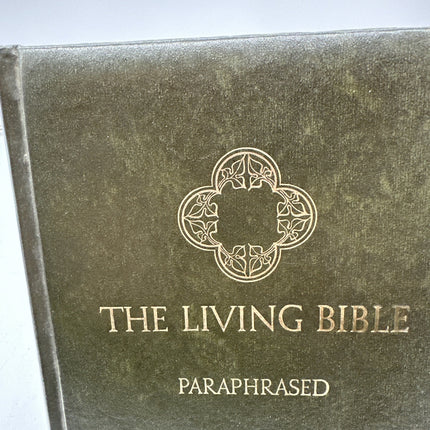 The Living Bible Paraphrased Tyndale House Green Padded Hardcover 1971 Vintage