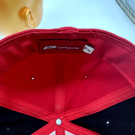 Vintage Reebok Buccaneers hat cap fitted 7 1/8 red and black NFL