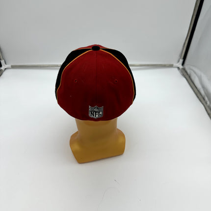 Vintage Reebok Buccaneers hat cap fitted 7 1/8 red and black NFL