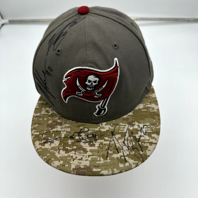 Signed Buccaneers Hat New ERA NFL 59FIFTY Fitted 7 1/4 Players 90, 91, 27 Signed