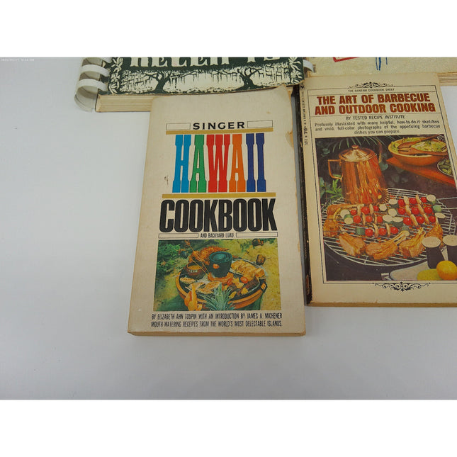Lot of 4 Vintage 1950s-1960s Advertising Recipe Pamphlets / Cookbooks singer