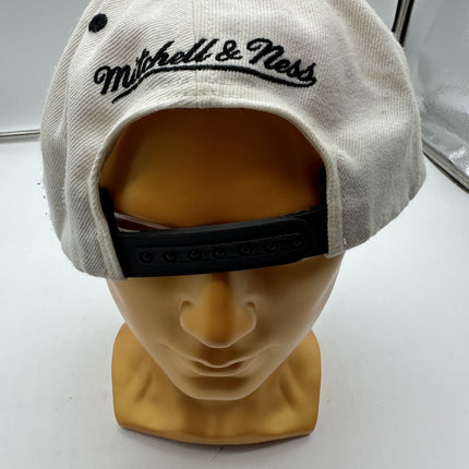 Vintage Oakland Raiders NFL Mitchell & Ness Adjustable Snapback Cap Hat