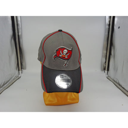 Tampa Bay Buccaneers NFL New Era Grayed-Out Neo 39THIRTY Flex Hat - Gray