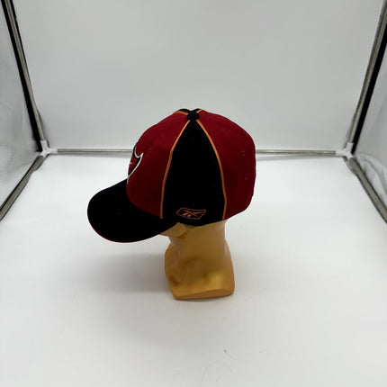 Vintage Reebok Buccaneers hat cap fitted 7 1/8 red and black NFL