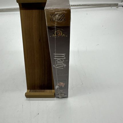 Marty VHS Ernest Borgnine Betsy Blair 1954 - Brand New