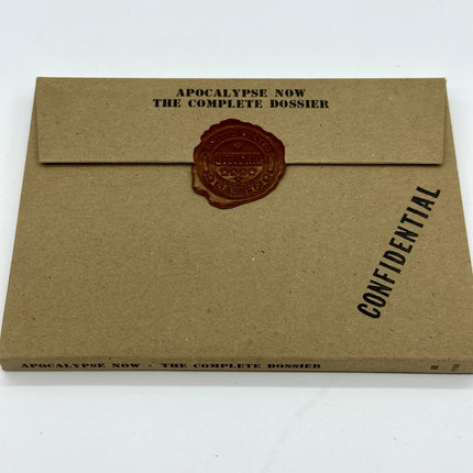 Apocalypse Now “The Complete Dossier” Dual Feature 2 Disc DVD Set DVDs complete