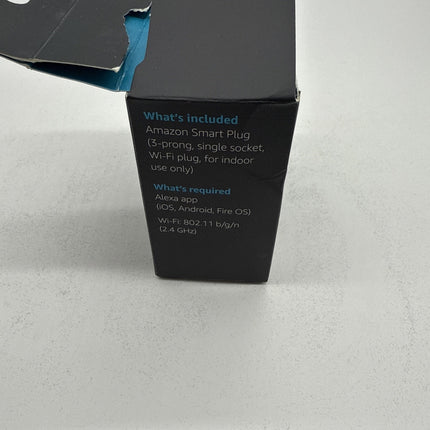 Amazon Smart Plug Works With Alexa to Add Voice Control to Any Outlet -White