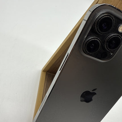 Apple iPhone 14 Pro Max 256GB Space Gray (for parts or repair) Won’t Turn On