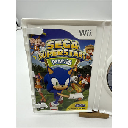 Sega Superstars Tennis (Nintendo Wii, 2008) Complete w/ Manual TESTED